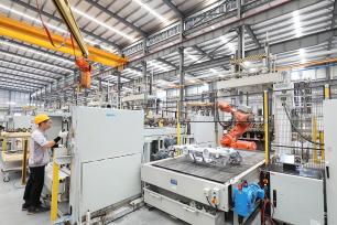 重慶 打造西部新能源汽車(chē)零部件智造高地與新興能源技術(shù)研發(fā)中心